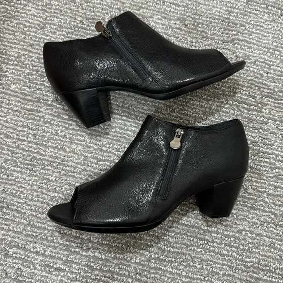 - Munro American peep toe women shoes - Picture 2 of 6